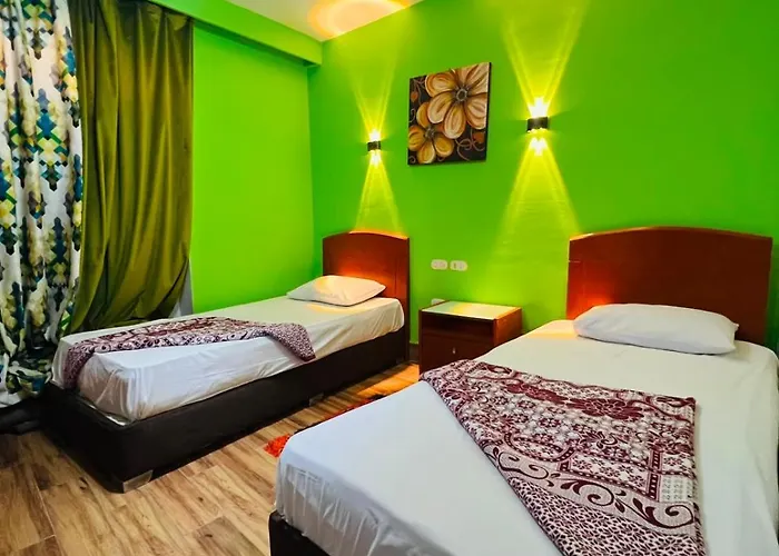 Porto Sokhna Pyramids Sea View Family Apartman *